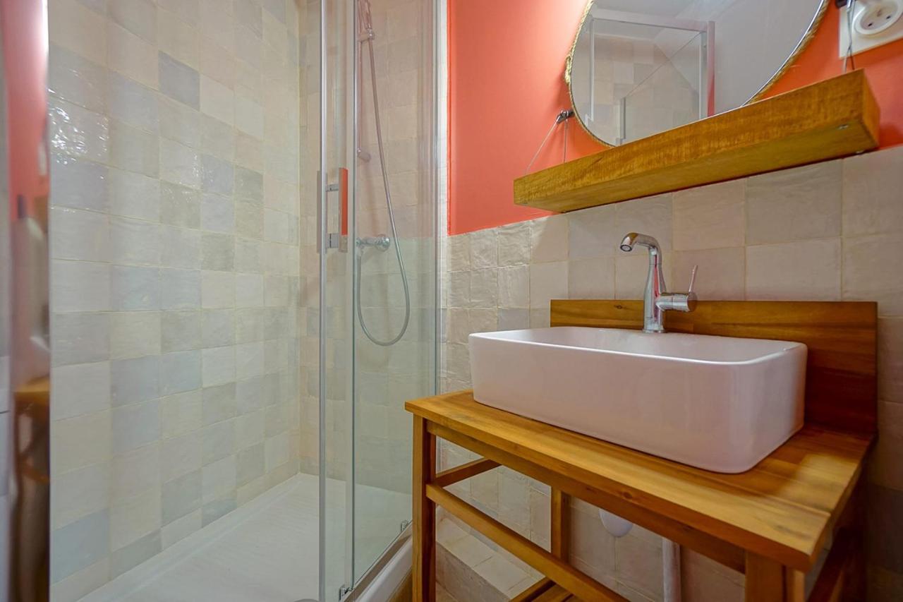 Beautiful Bright Apartment Near The Marais Paříž Exteriér fotografie
