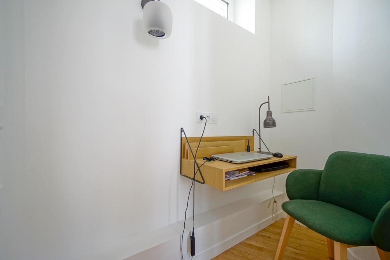 Beautiful Bright Apartment Near The Marais Paříž Exteriér fotografie